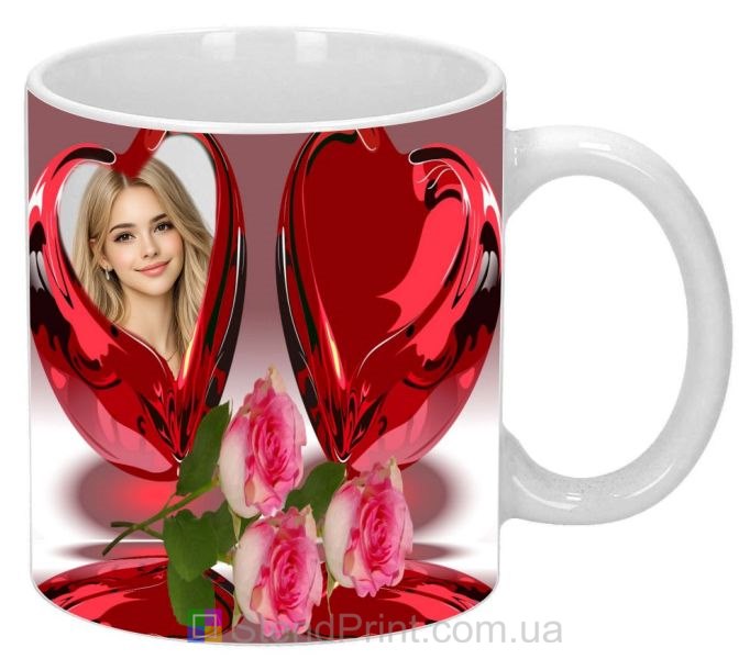 Кружка с фото с алыми сердцами и розами романтичный персональный подарок заказать