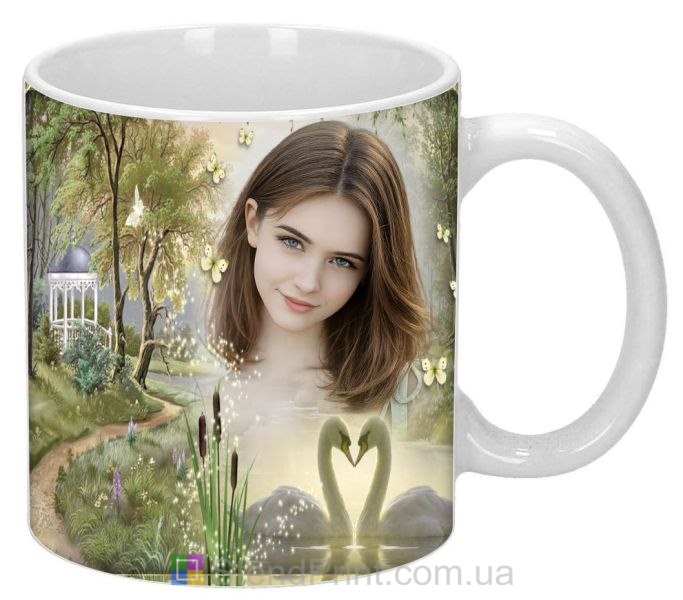 Чашка з фото та лебедями — романтичний подарунок коханій