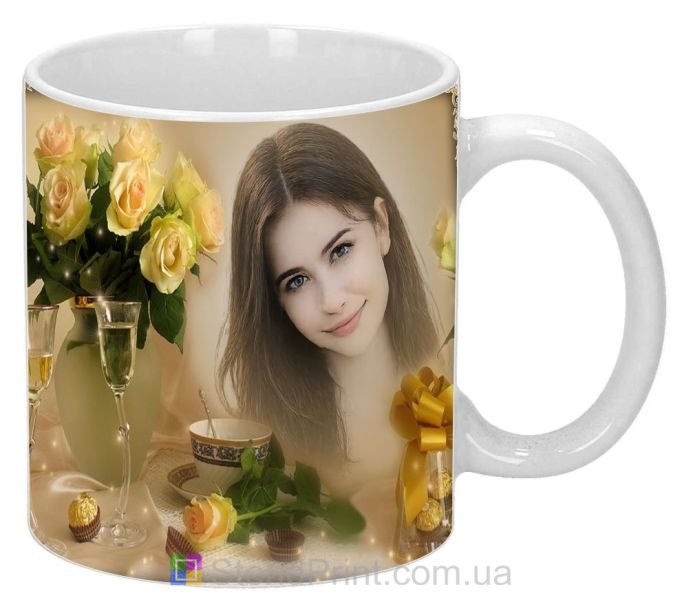 Кружка с фото и розами — романтический подарок любимой
