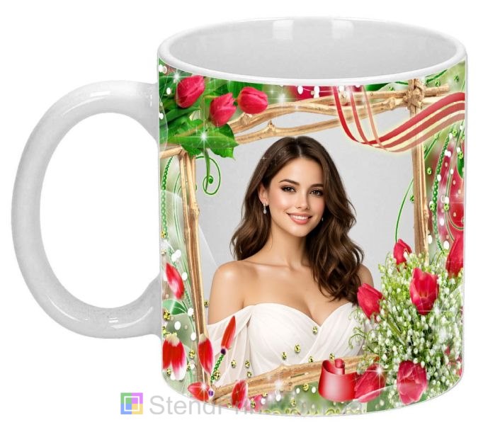 Горнятко з фото з тюльпанами та рамкою ніжний подарунок замовити