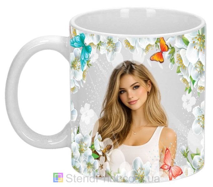 Кружка с фото для девушки с бабочками и цветами заказать подарок