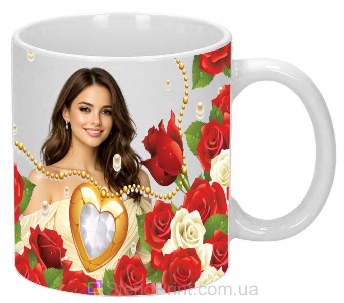 Горнятко з фото для коханої з трояндами та серцем подарунок дівчині замовити