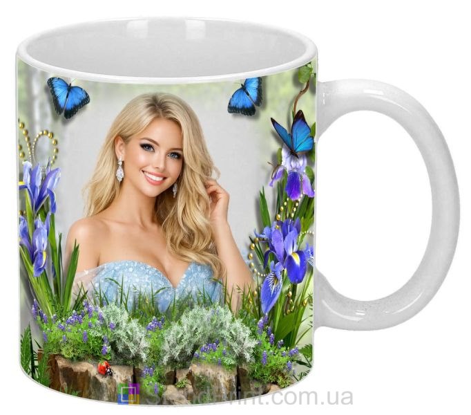 Чашка колаж із фото на тлі природи та квітів, персональний друк на чашці