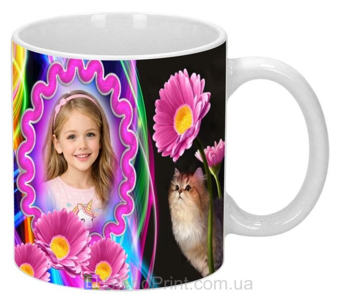 Чашка з фото для дівчинки — подарунок із кошеням і квітами, замовити