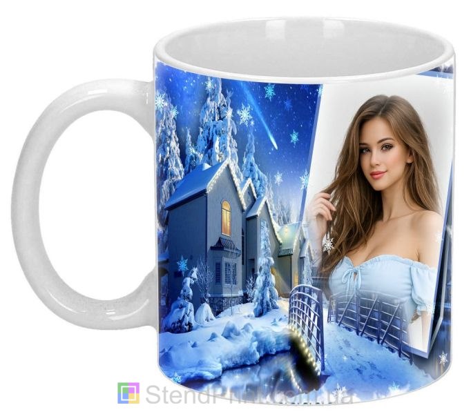 Кружка с вашим фото на подарок на фоне ночного зимнего вечера и заснеженных домов Код-40210
