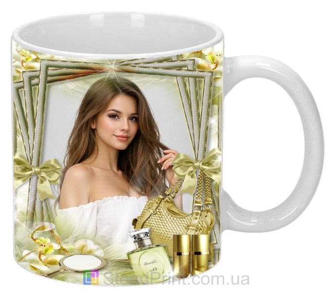 Чашка с фото цветы и парфюмерия со своим фото заказать на подарок