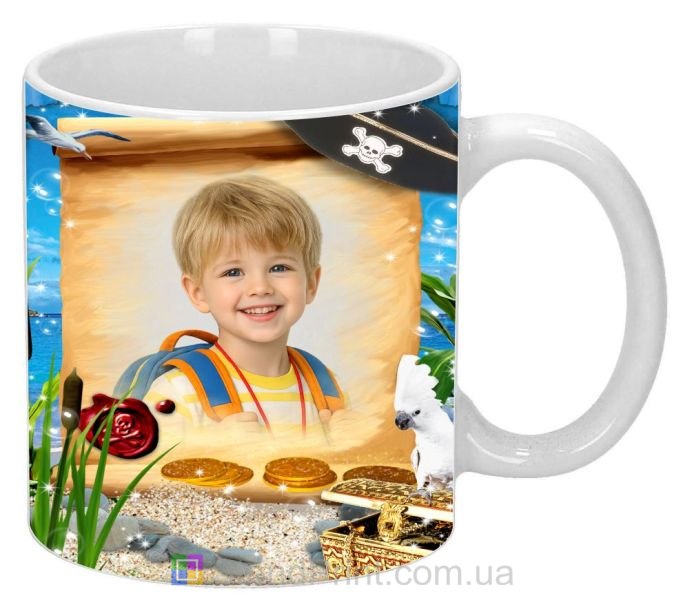 Детская чашка с фото пиратский свиток и сокровища