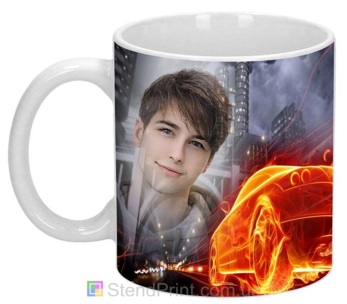 Чашка з фото на подарунок чоловіку з автомобілем у вогні