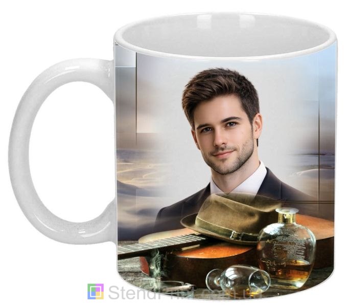 Кружка з фото на подарунок чоловіку з гітарою та капелюхом