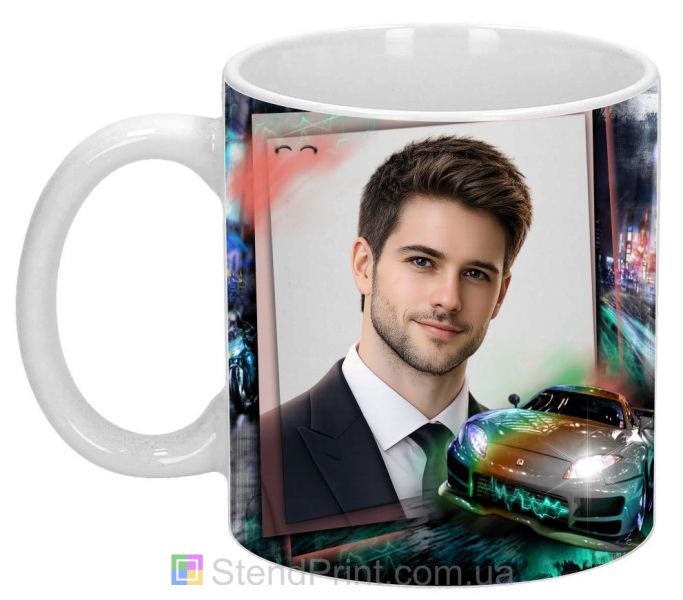 Кружка з фото на подарунок чоловіку з неоновим автомобілем у нічному місті