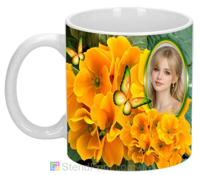 Кружка с фото для девушки с жёлтыми цветами заказать подарок